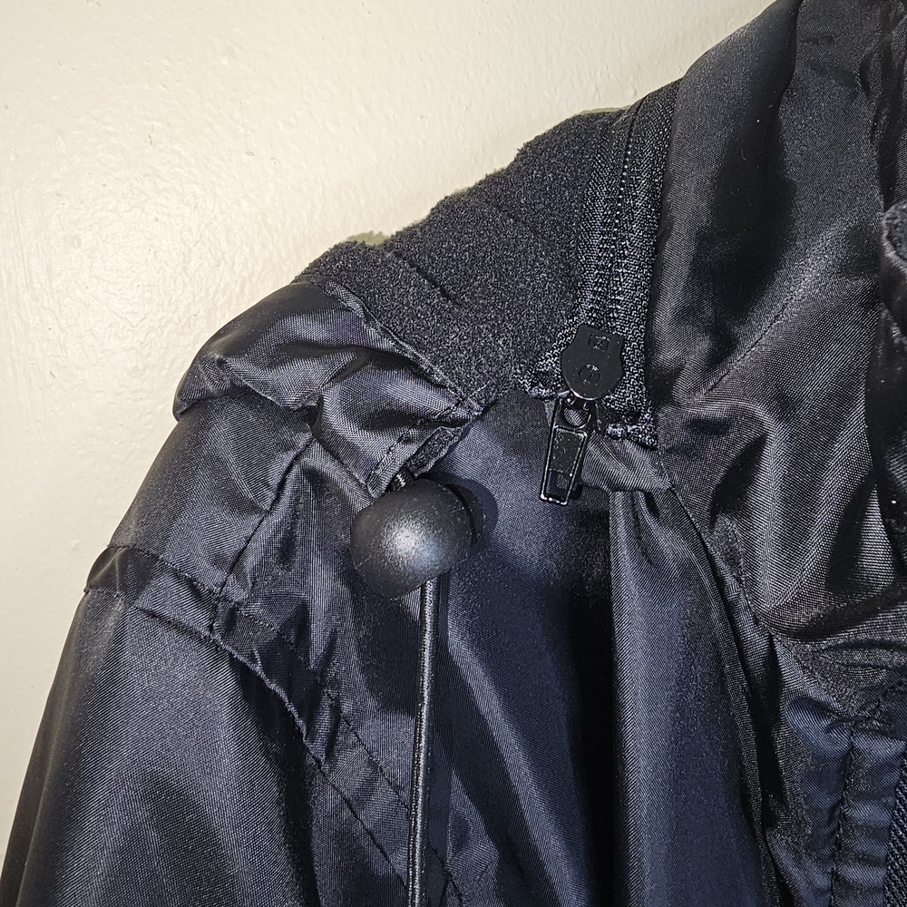 Totes Black Hooded Outerwear - Picture 5 of 14